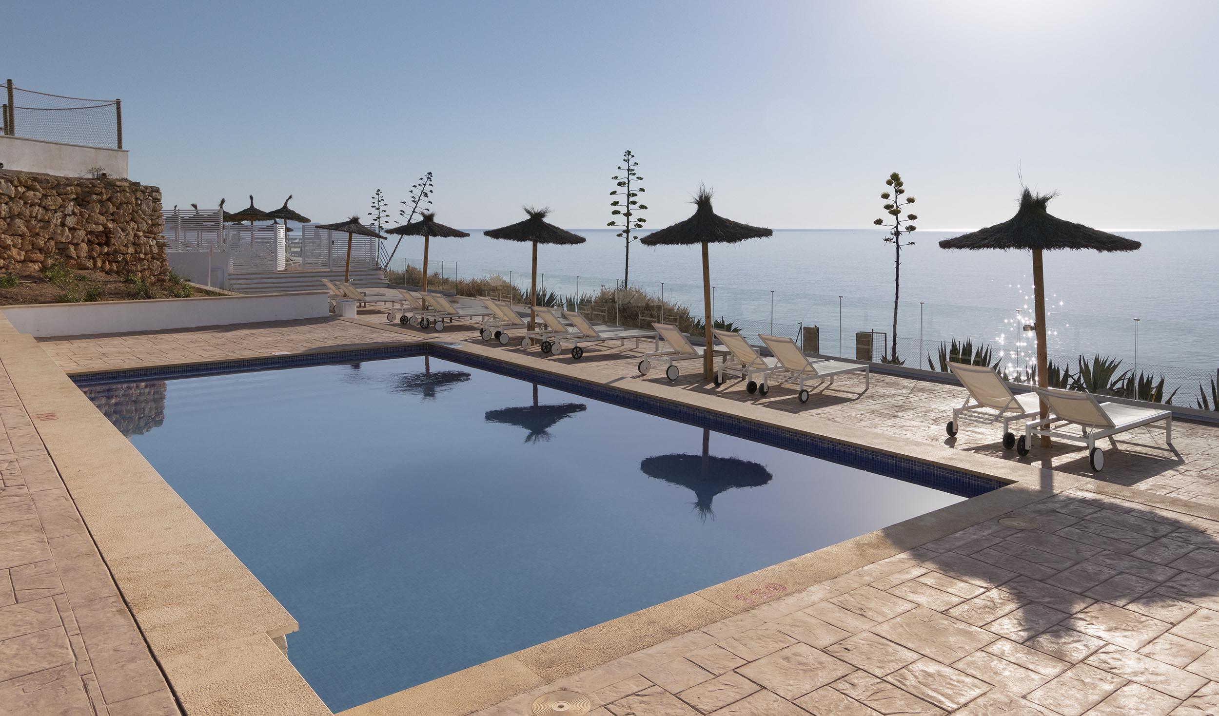 Hotel Palia Maria Eugenia Calas de Mallorca Exterior photo